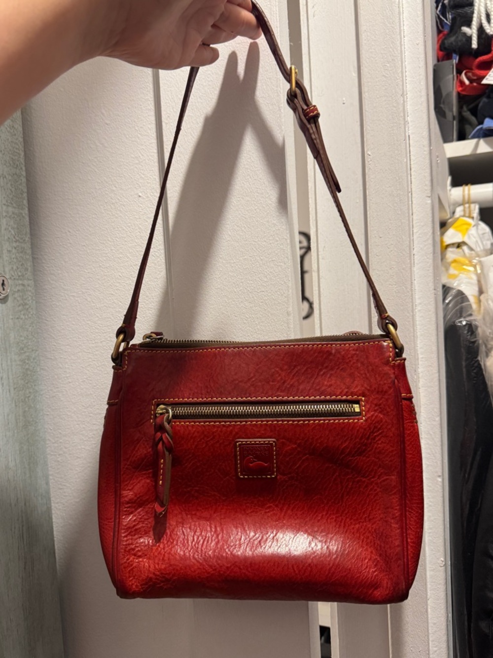 Dooney & Bourke shoulder bag - Picture 2 of 4